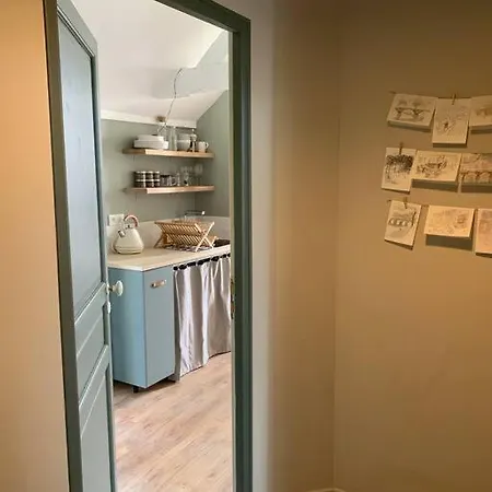 Du Grand Beaumont Apartment
